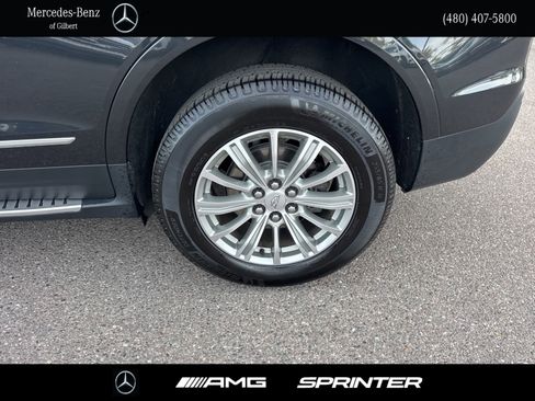 Used 2019 Cadillac XT5 Luxury FWD image 10