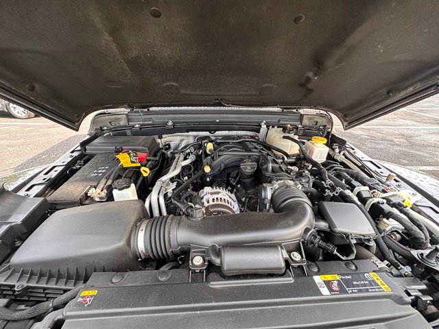 Used 2025 Jeep Gladiator Rubicon AWD/4WD image 15