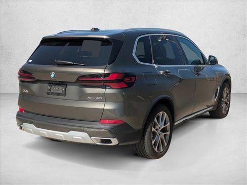 Used 2026 BMW X5 xDrive40i w/ Premium Package AWD/4WD image 5