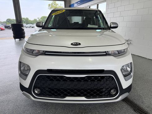Used 2020 Kia Soul X-Line FWD image 3