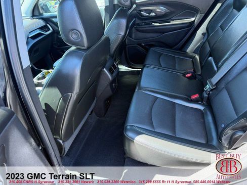 Used 2023 GMC Terrain SLT w/ Infotainment Package II AWD/4WD image 10