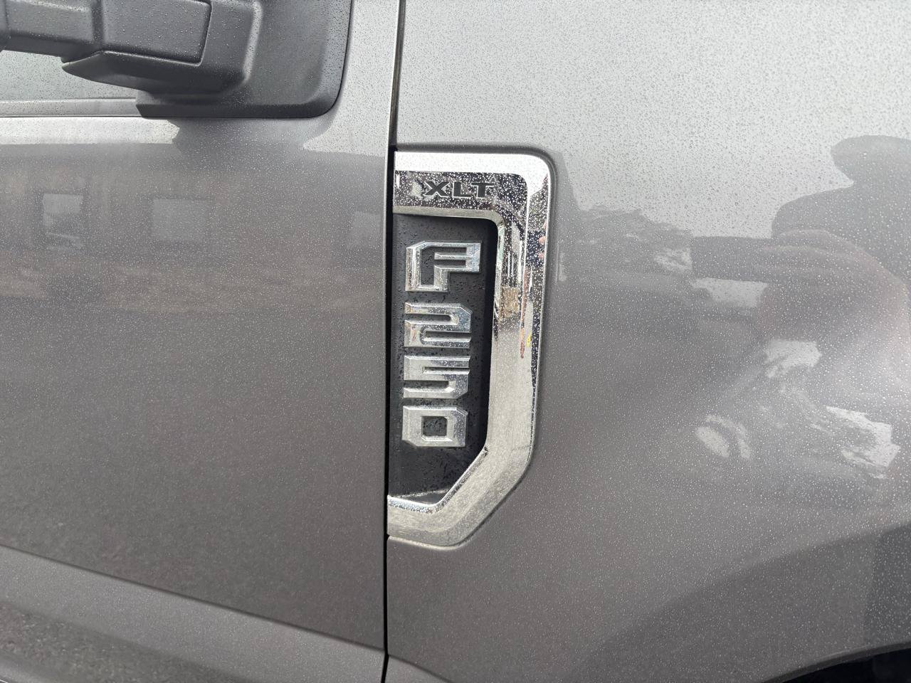 Used 2021 Ford F250 XLT w/ XLT Premium Package AWD/4WD image 37