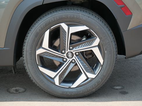 Used 2022 Hyundai Tucson SEL w/ Convenience Package FWD image 9