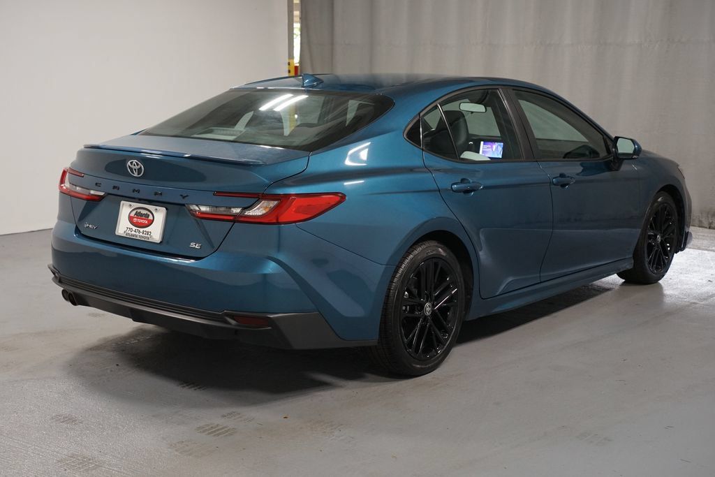 Certified 2025 Toyota Camry SE FWD image 8