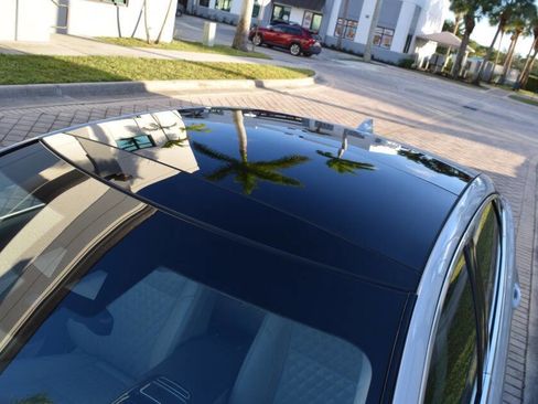 Used 2019 Jaguar XJ Collection image 25