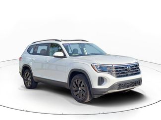 Certified 2026 Volkswagen Atlas SE FWD video 1
