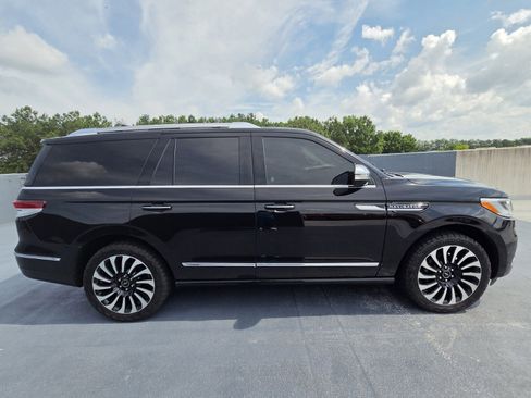 Used 2022 Lincoln Navigator Black Label AWD/4WD image 6