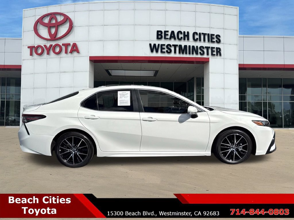 Certified 2024 Toyota Camry SE FWD image 13