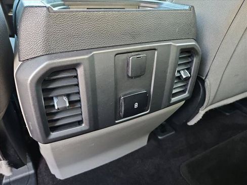 Used 2017 Ford F150 XLT w/ Equipment Group 301A Mid RWD image 16