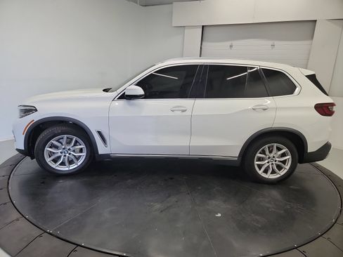 Used 2021 BMW X5 xDrive40i AWD/4WD image 4