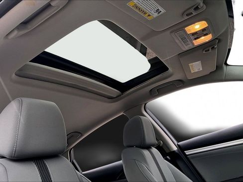 Used 2017 Honda Civic EX image 27