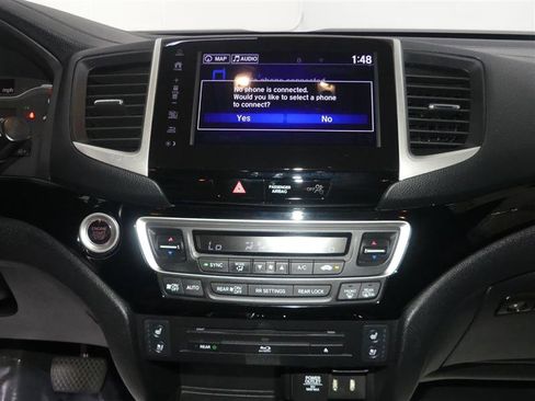 Used 2018 Honda Pilot Elite image 38