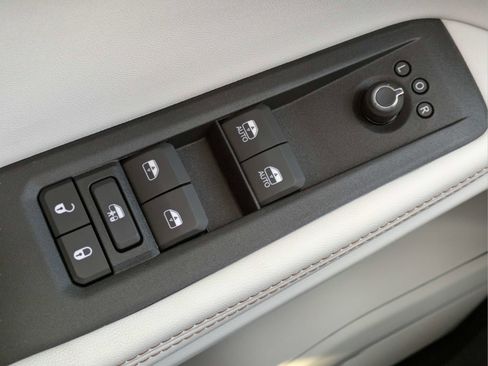 New 2026 Jeep Cherokee Limited AWD/4WD image 27