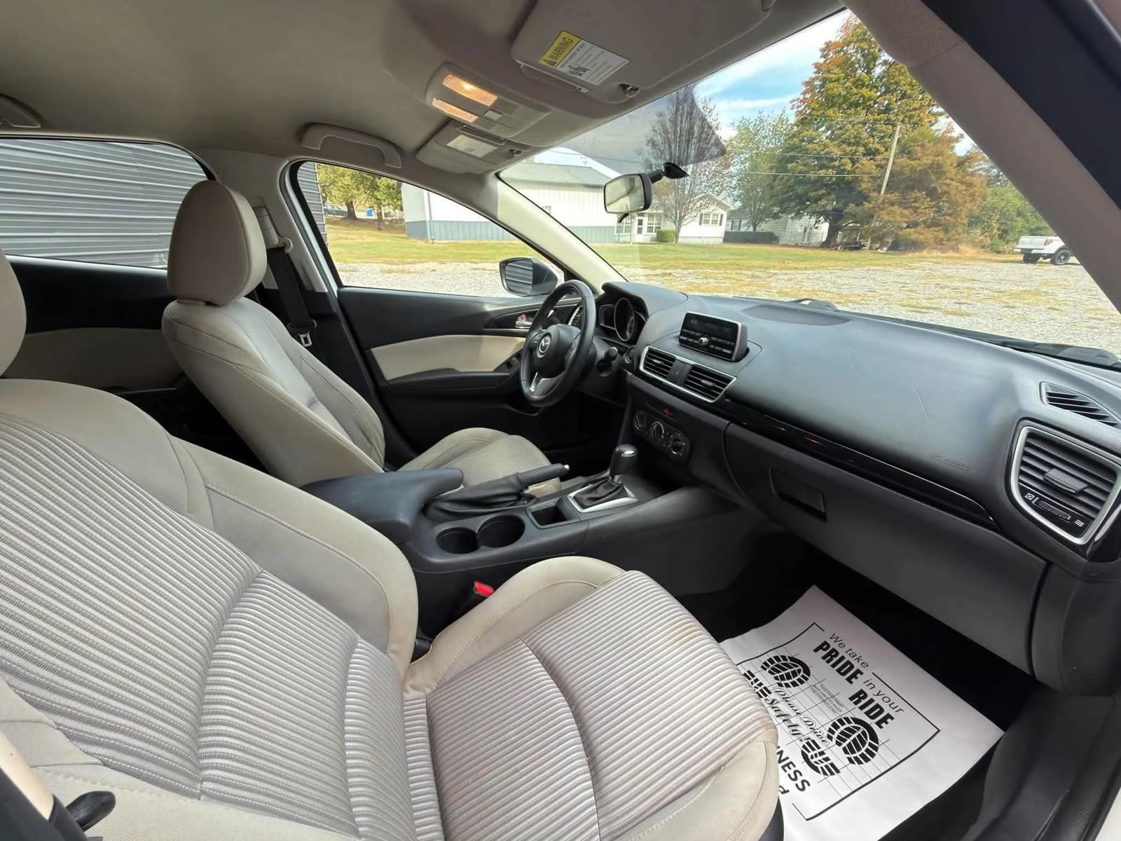 Used 2014 MAZDA MAZDA3 i Touring FWD image 11