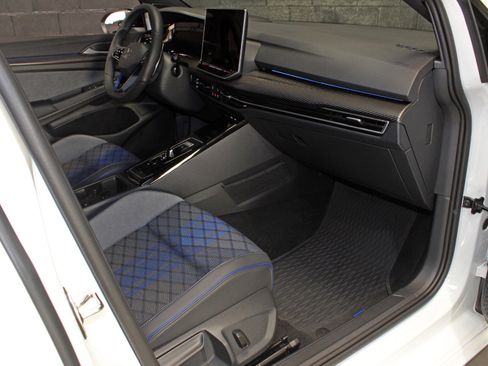 Used 2025 Volkswagen Golf R Black Edition w/ Euro Stye Package image 57