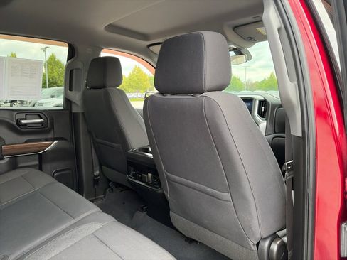 Used 2019 Chevrolet Silverado 1500 RST AWD/4WD image 32