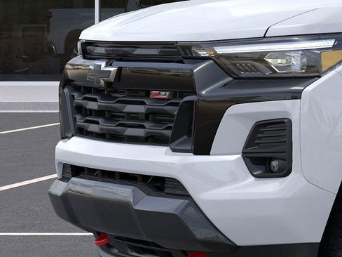 New 2025 Chevrolet Colorado Z71 image 13