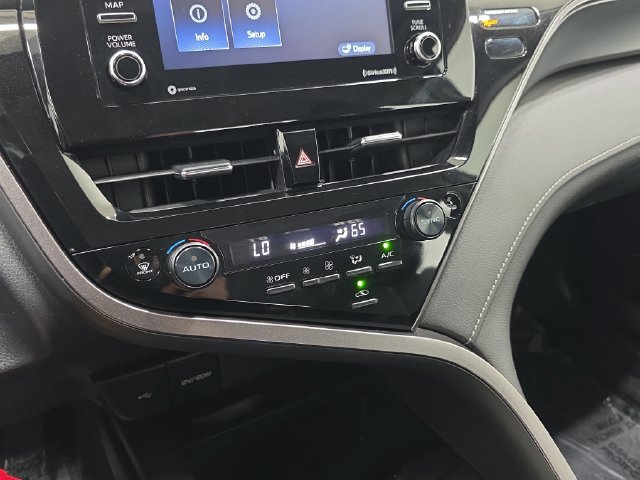 Certified 2024 Toyota Camry SE FWD image 21