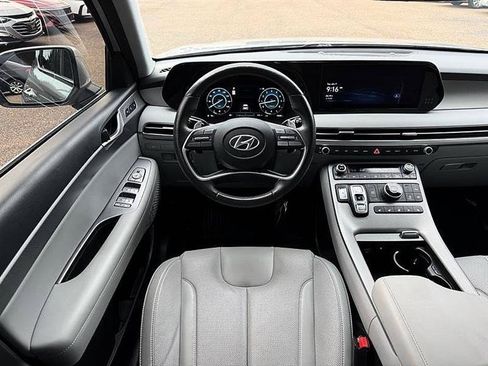Used 2024 Hyundai Palisade SEL FWD image 24