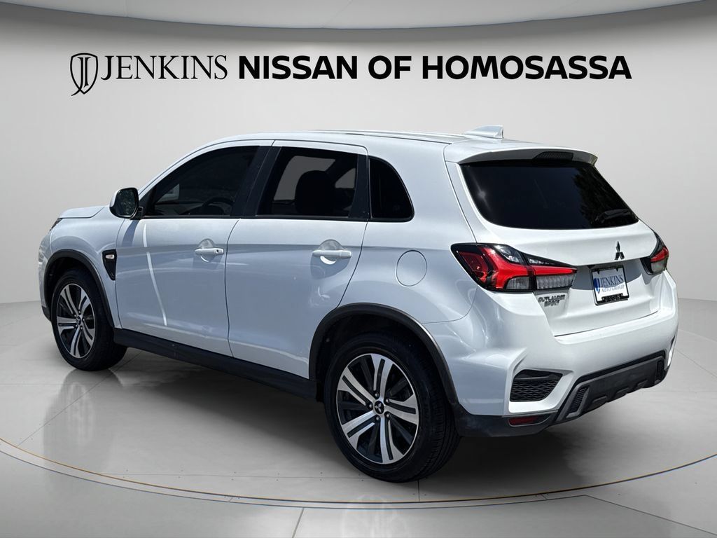 Used 2024 Mitsubishi Outlander Sport ES AWD/4WD image 11
