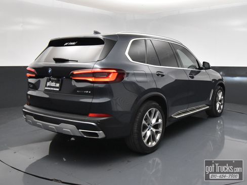 Used 2022 BMW X5 xDrive45e w/ Climate Comfort Package AWD/4WD image 45