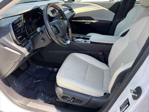 Certified 2025 Lexus RX 350 Premium Plus w/ Accessory Package (Z1) FWD image 9