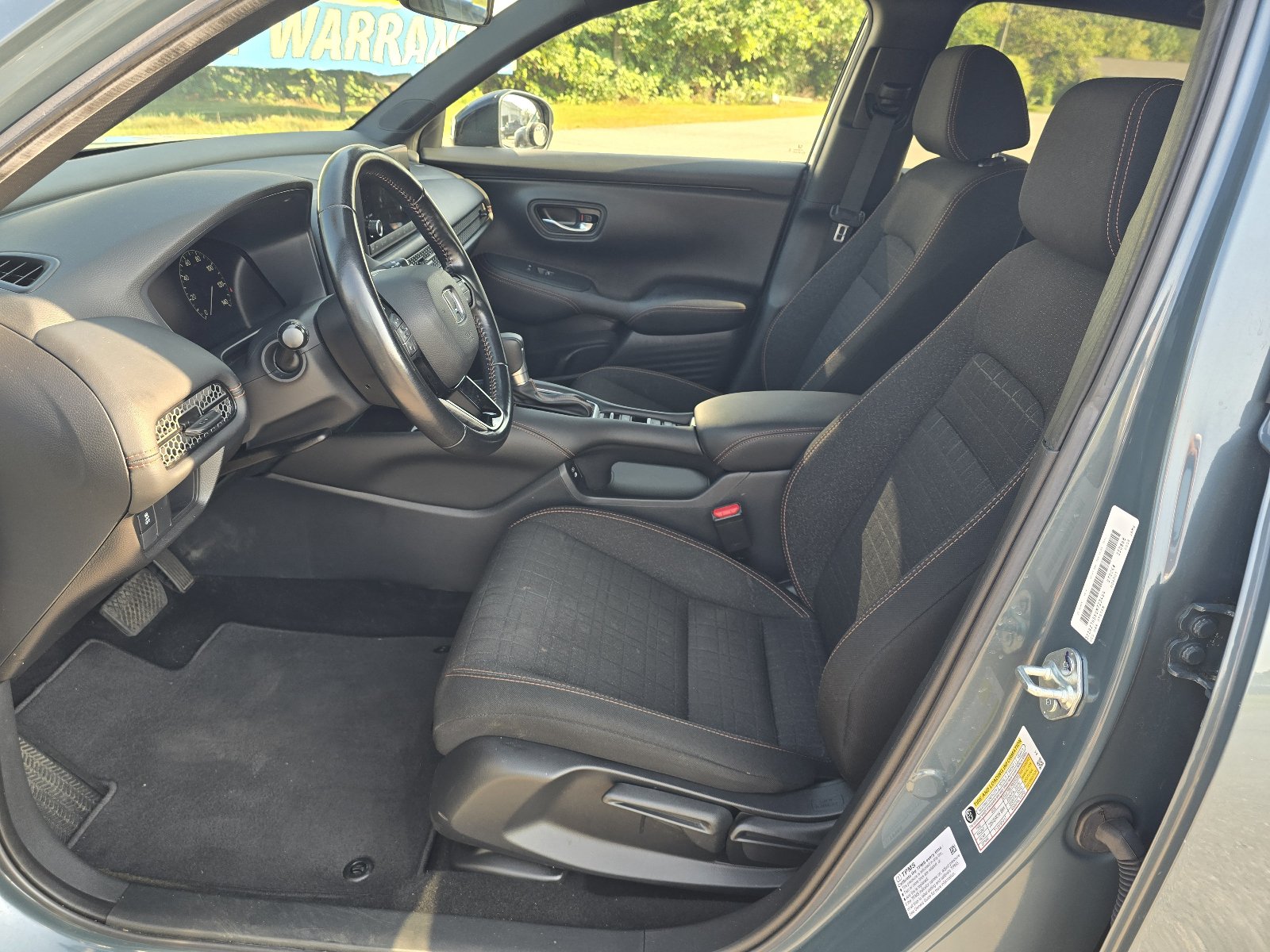 Used 2025 Honda HR-V Sport image 12