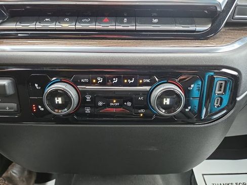 Used 2025 Chevrolet Silverado 1500 LT image 28