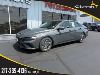 Used 2024 Hyundai Elantra SEL FWD video 1