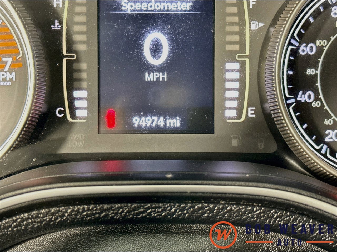 Used 2019 Jeep Cherokee Latitude w/ Cold Weather Group AWD/4WD image 14