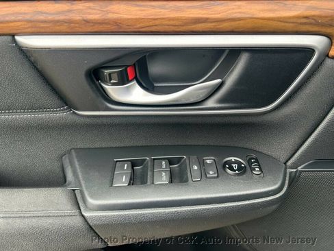 Used 2017 Honda CR-V EX image 51