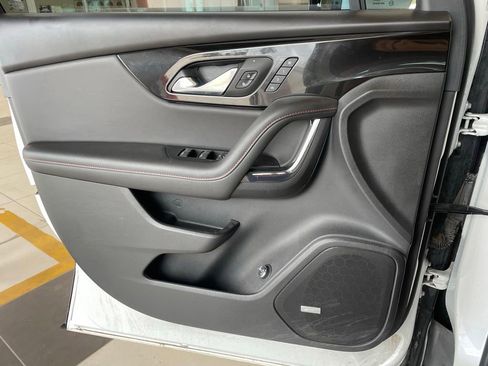 Used 2023 Chevrolet Blazer RS w/ Driver Confidence II Package FWD image 10