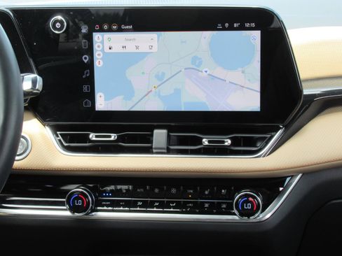 Certified 2025 Chevrolet Equinox ACTIV w/ Safety and Technology Package FWD image 15