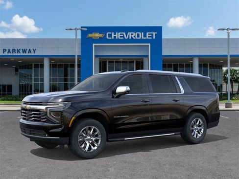 New 2026 Chevrolet Suburban Premier image 2