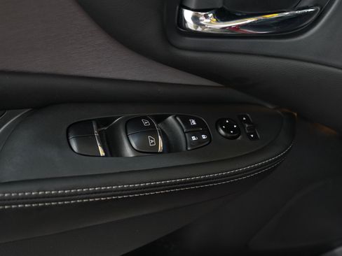 Used 2024 Nissan Murano SL AWD/4WD image 20