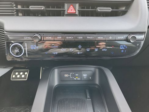 New 2025 Hyundai Ioniq 5 N AWD/4WD image 29