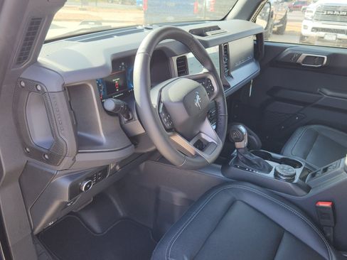 New 2025 Ford Bronco Big Bend w/ Black Diamond Package image 18