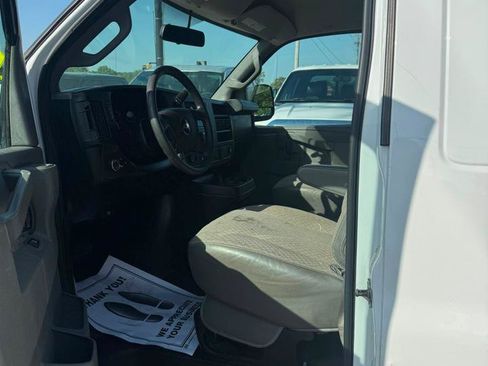 Used 2019 Chevrolet Express 2500 w/ Driver Convenience Package RWD image 15