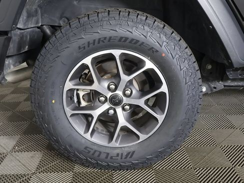 Used 2024 Jeep Wrangler Unlimited Sport AWD/4WD image 20