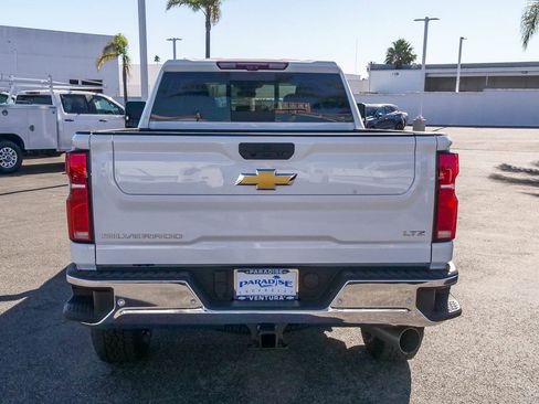 New 2026 Chevrolet Silverado 3500 LTZ w/ LTZ Premium Package image 8
