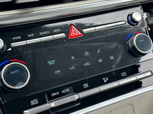 New 2026 Hyundai Santa Fe SE image 21