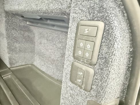 Used 2021 Land Rover Range Rover Autobiography image 57