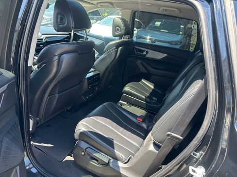 Used 2023 Acura MDX SH-AWD w/ Technology Package image 23