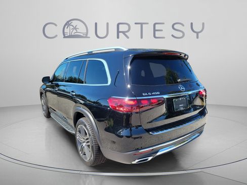 Certified 2026 Mercedes-Benz GLS 450 4MATIC image 3