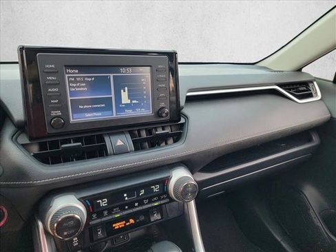 Used 2019 Toyota RAV4 XLE image 23