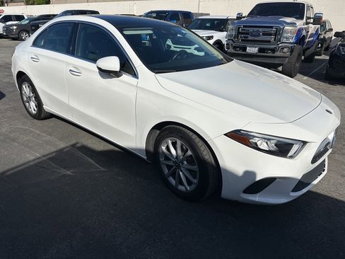 Used 2019 Mercedes-Benz A 220 A 220 image 2