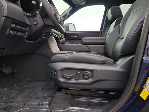 New 2026 Toyota Tundra Platinum image 16