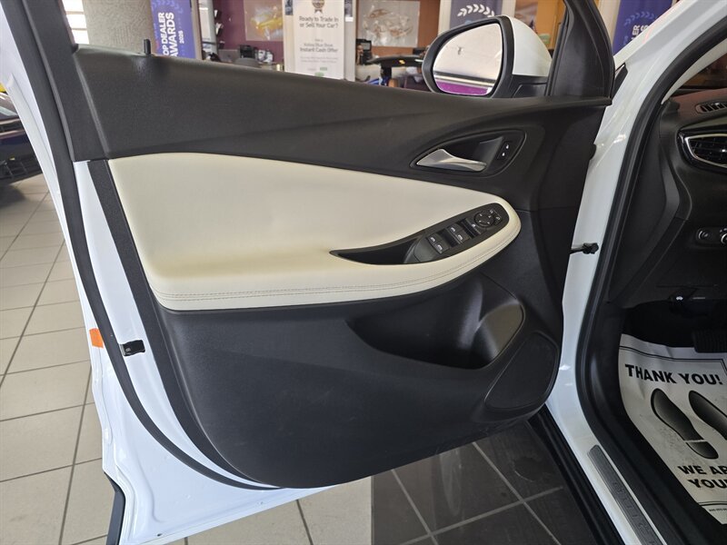 Used 2021 Buick Encore GX Preferred w/ Cold Weather Comfort Package FWD image 7