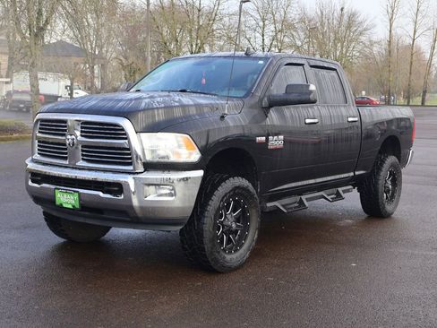 Used 2017 RAM 2500 Big Horn image 13