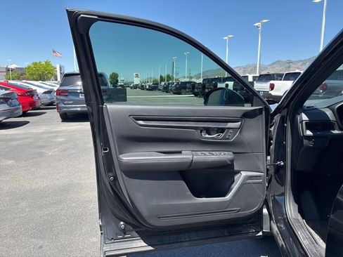 Certified 2025 Honda CR-V Sport-L image 9